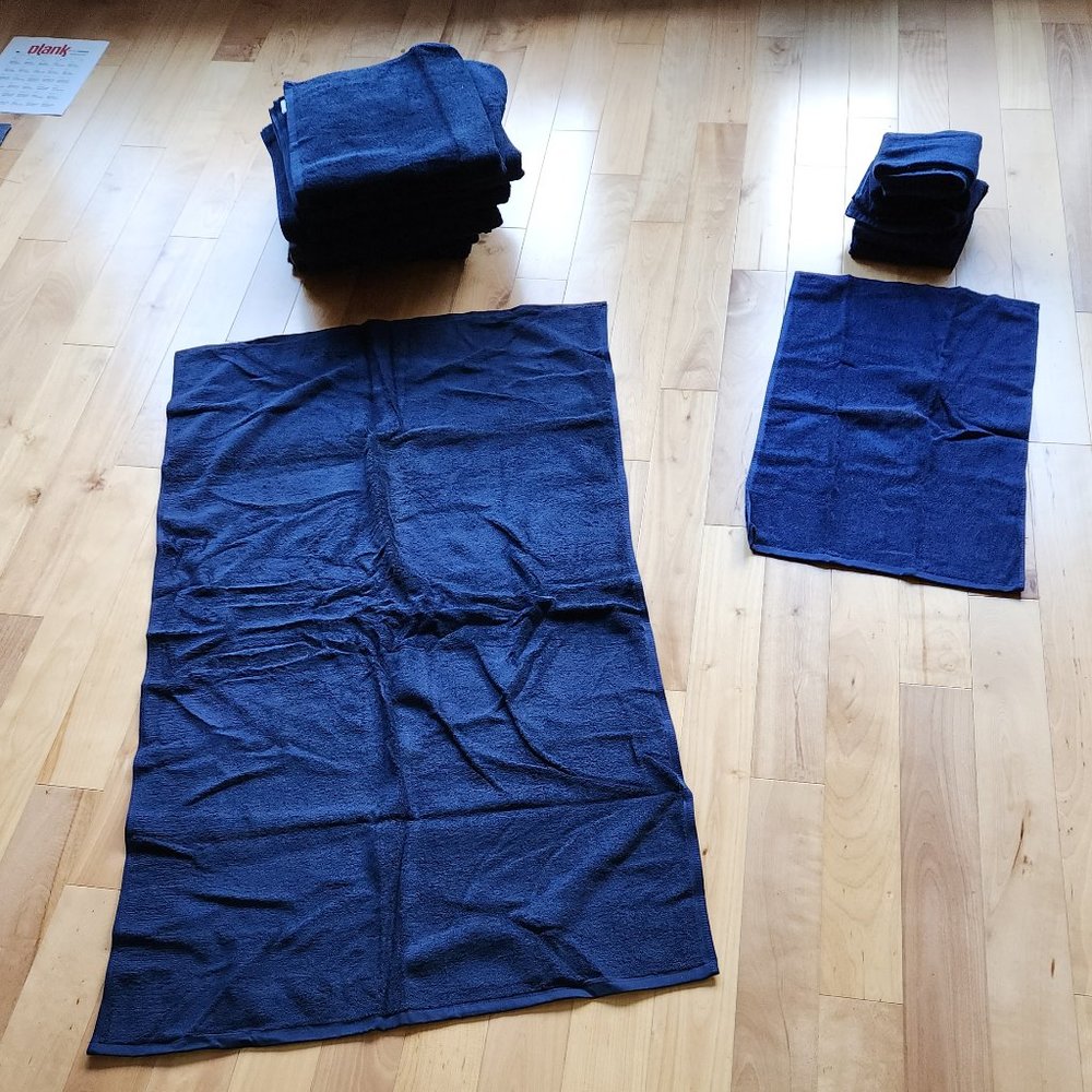 Set of Dark Blue Shower Towels